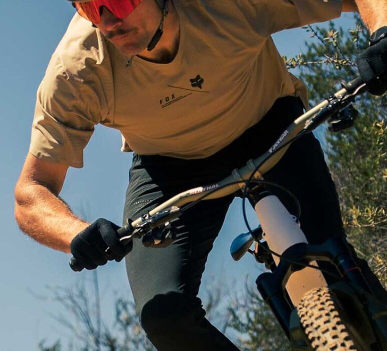 Pánske tričko Fox Racing Ranger SS Jersey Essential Black