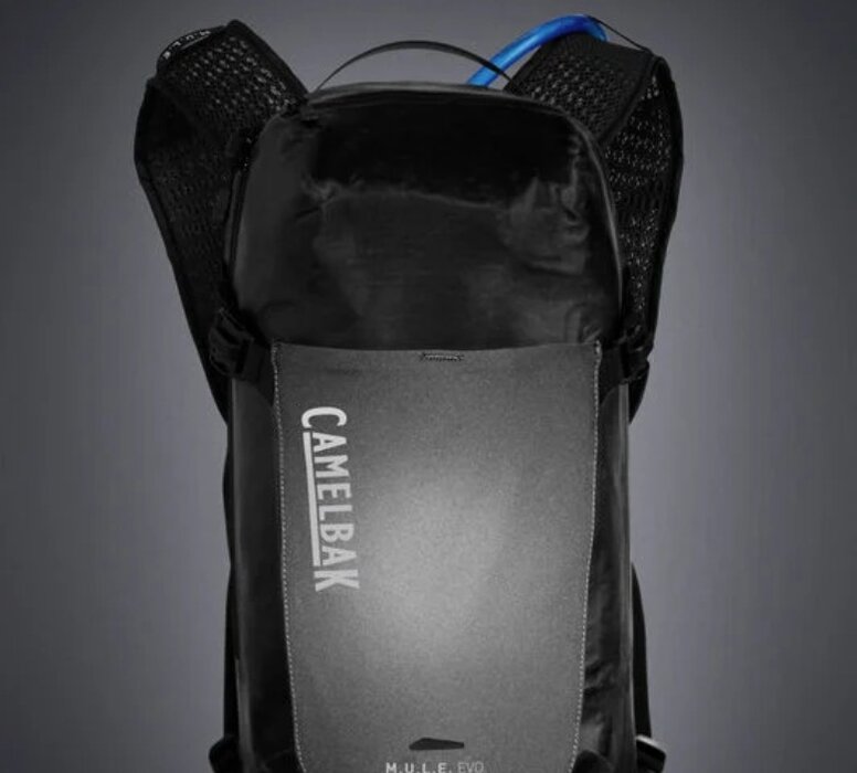 Batoh Camelbak Mule 12 Dusty Olive