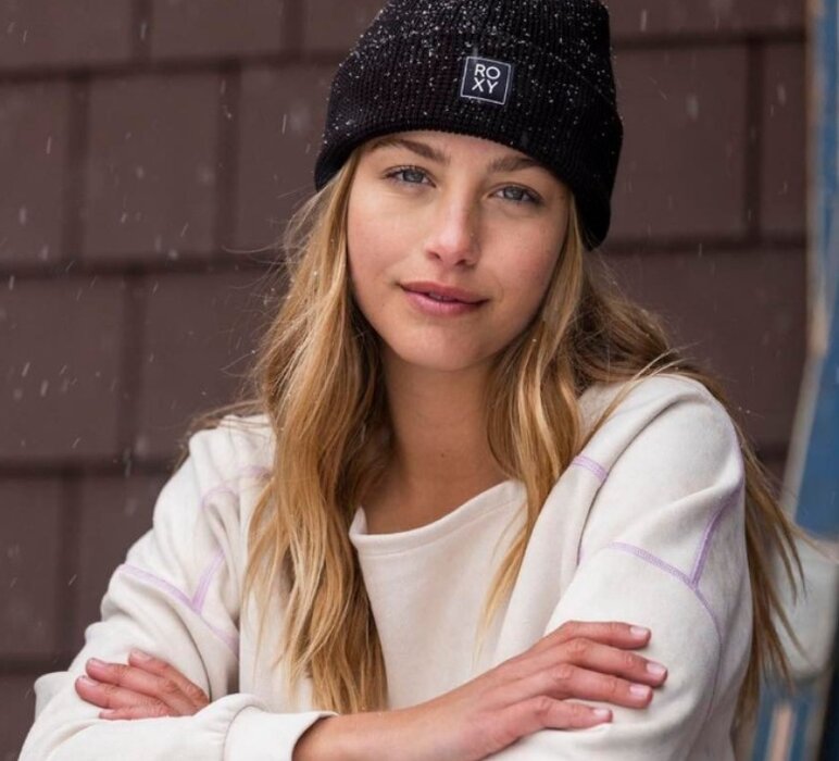 Zimná čiapka Roxy Blizzard Beanie True Black 20/21