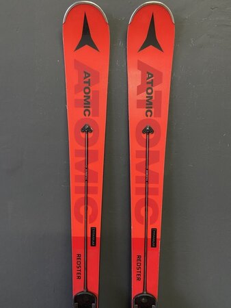 Testované lyže Atomic Redster G9 19/20