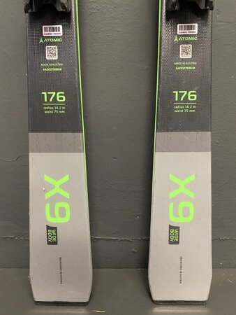 Testované lyže Atomic Redster X9 WB 19/20 Testované lyže Atomic Redster X9 WB 19/20