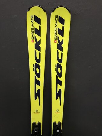 Testované lyže Stockli Laser AX 19/20