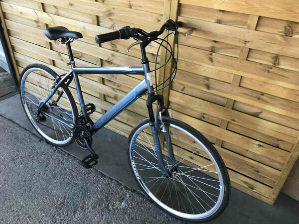 Bazárový krosový bicykel Capriolo Sunrise