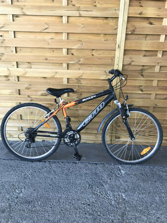 Bazárový juniorský bicykel CTM Axon 26"