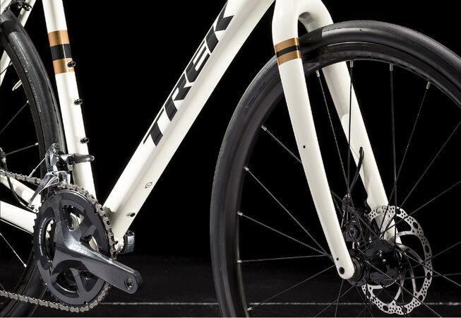 Bicykel Trek Checkpoint AL 3 Black White 2020