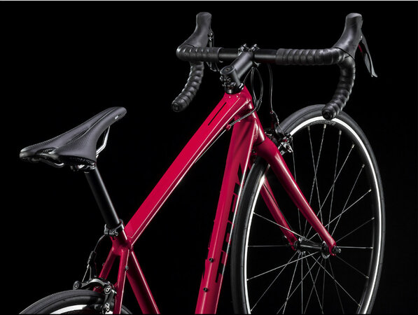 Bicykel Trek Dámský model Domane AL 2 2020