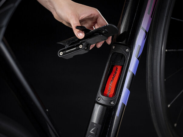 Bicykel Trek Domane SL 4 Voodoo Trek Black 2020