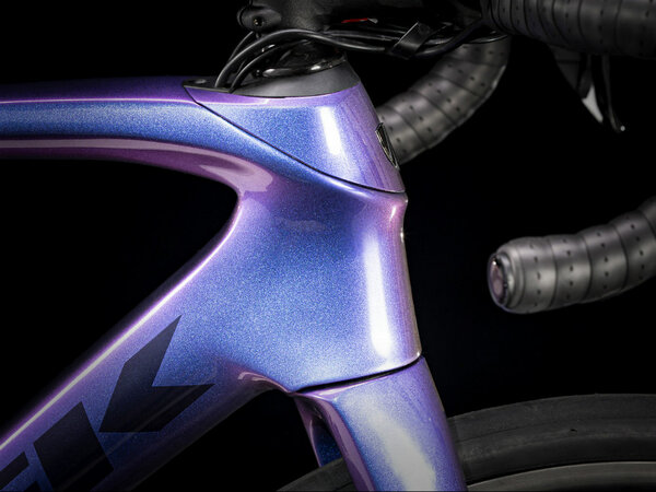 Bicykel Trek Domane SL 5 Purple Flip 2020