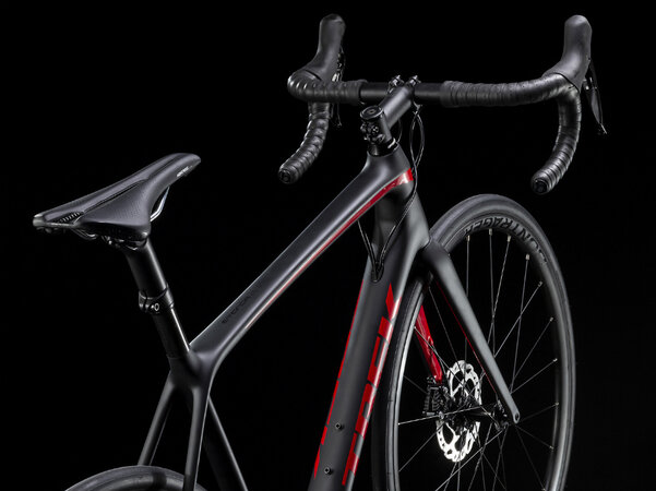 Bicykel Trek Émonda SL 5 Disc Matte Trek Black Gloss Viper Red 2020
