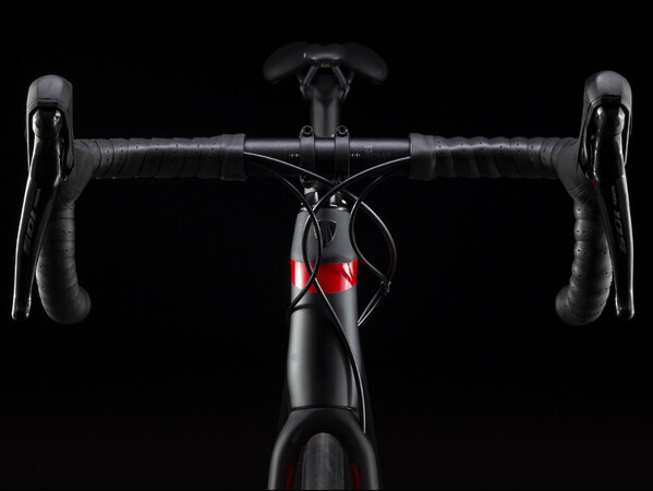 Bicykel Trek Émonda SL 5 Disc Matte Trek Black Gloss Viper Red 2020