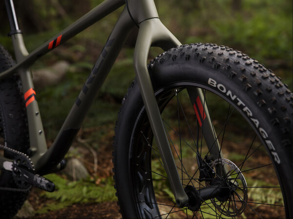 Bicykel Trek Farley 9.6 Matte Olive Grey 2020