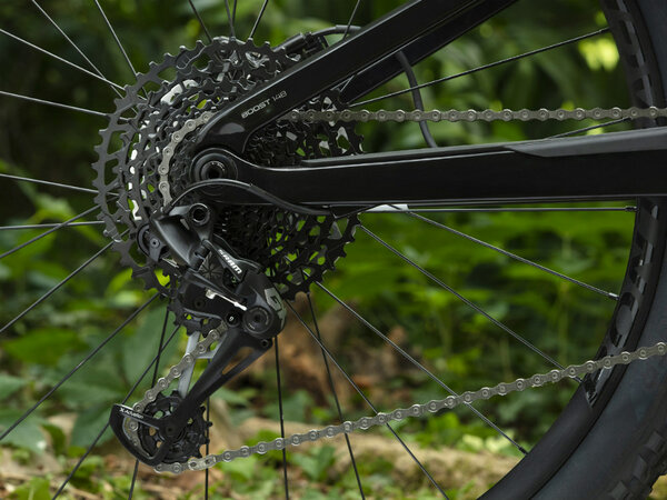 Bicykel Trek Fuel EX 9.7 Matte Raw Carbon Gloss Trek Black 2020