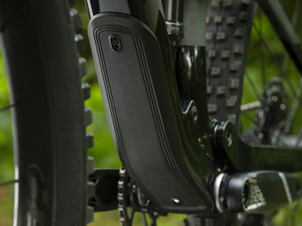 Bicykel Trek Fuel EX 9.7 Matte Raw Carbon Gloss Trek Black 2020