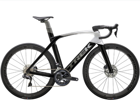 Bicykel Trek Madone SLR 7 Disc Black Silever Grey Fade 2020