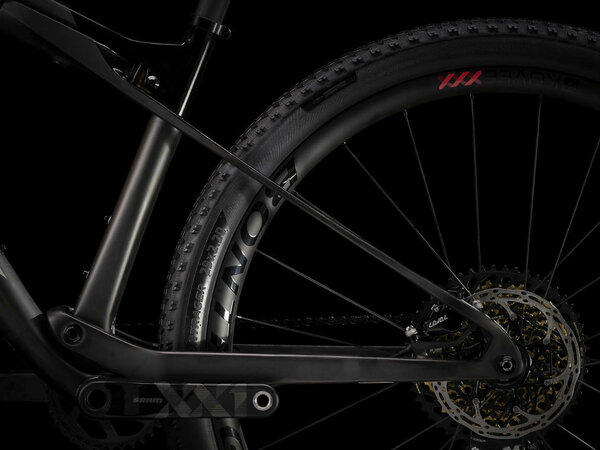 Bicykel Trek Supercaliber 9.9 Matte Carbon/Gloss Black 2020