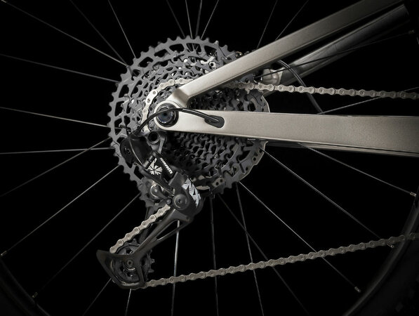 Bicykel Trek Top Fuel 9.7 Metallic Gunmetal/Dnister Black 2021