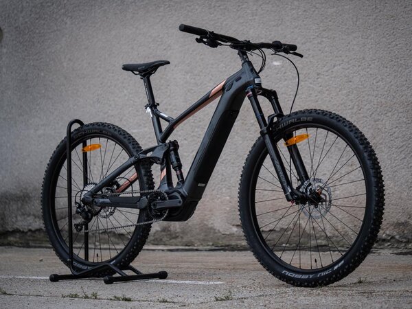 Elektrobicykel GT E-Force Current Gun 2020