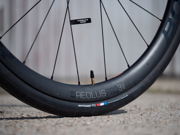 Elektrobicykel Trek Domane+ LT 7 Dnister Black 2021