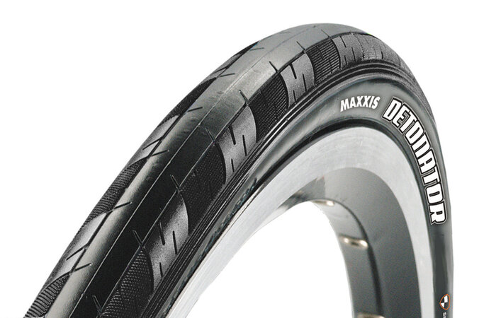 Plášť MAXXIS Detonator 700x25 drôt 27TPI čierny