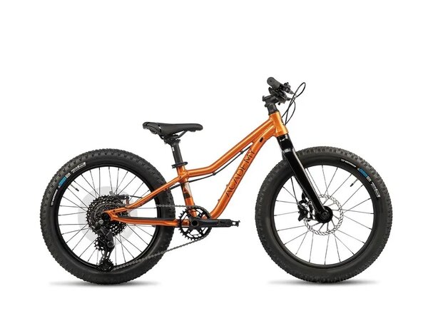 Bicykel Academy S-GRADE Trail 4 R Oranžová