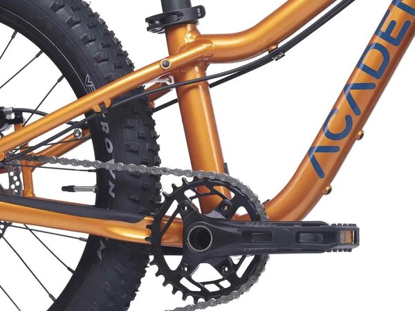Bicykel Academy S-GRADE Trail 4 R Oranžová