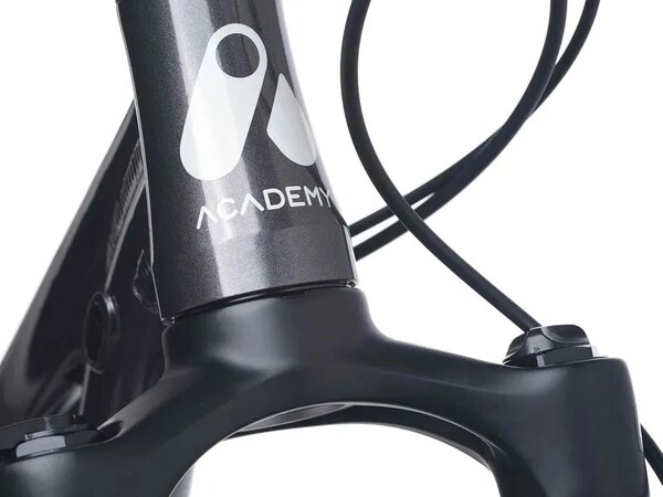 Bicykel Academy S-GRADE Trail 5 Čierna