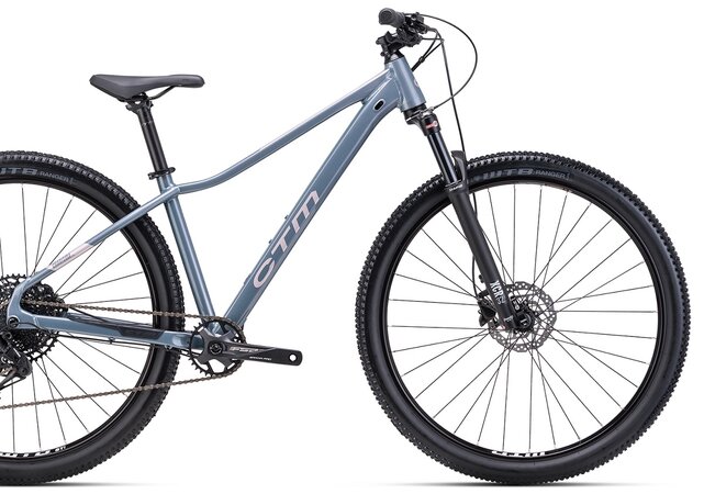 Bicykel CTM Charisma 6.0 Bledá Sivomodrá Perleť / Bledoružová 2025