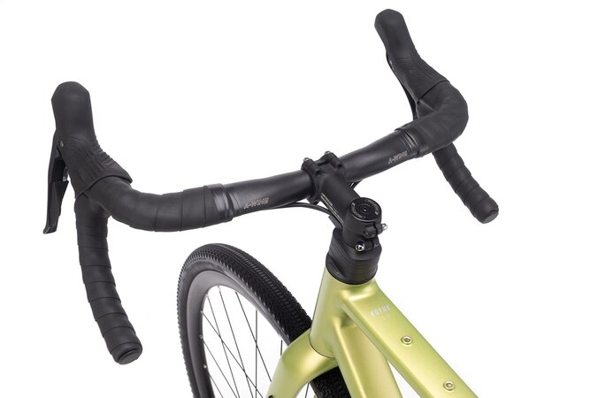 Bicykel CTM Koyuk 2.0 Čierna/Svetlá Zlatá 2026