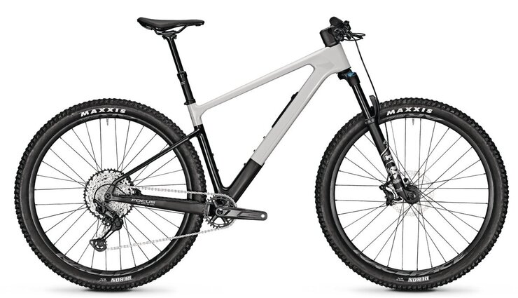 Bicykel Focus Raven 8.8 Lightgrey Glossy/Carbon Raw Glossy 2025