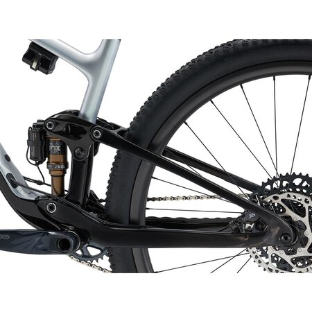 Bicykel Giant Anthem Advanced Pro 29 1 Supernova 2024