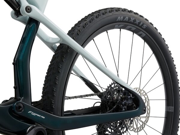 Bicykel Giant Anthem Advanced SL 2 Mariana Blue 2026