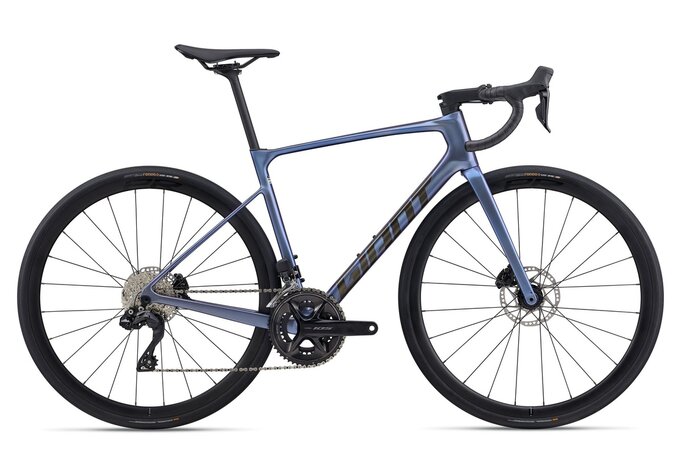 Bicykel Giant Defy Advanced 1 Thundercloud 2026