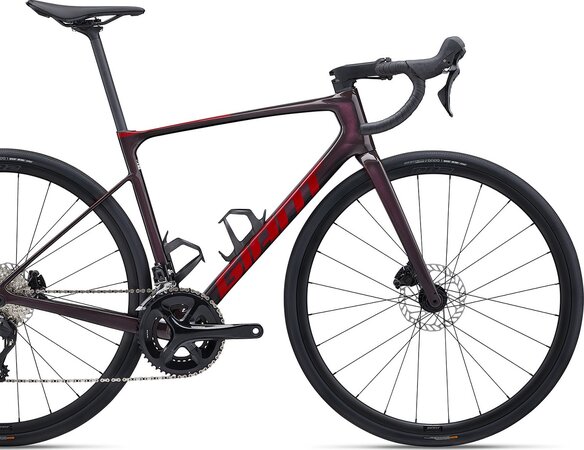 Bicykel Giant Defy Advanced 2 Tiger Red 2024