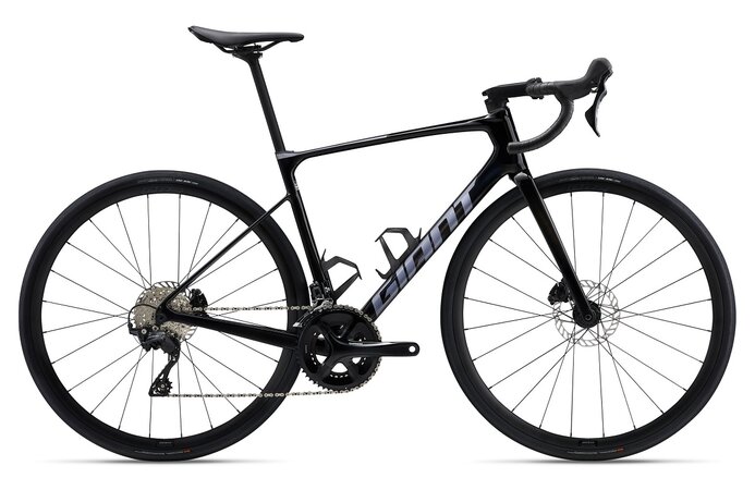 Bicykel Giant Defy Advanced 2 Carbon 2025 Bicykel Giant Defy Advanced 2 Carbon 2025