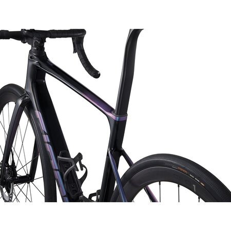 Bicykel Giant Defy Advanced Pro 0 Carbon/Blue Dragonfly 2024