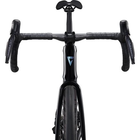 Bicykel Giant Defy Advanced Pro 0 Carbon/Blue Dragonfly 2024