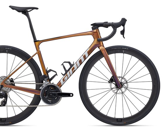 Bicykel Giant Defy Advanced Pro 1 Meteor Storm 2025
