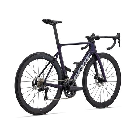 Bicykel Giant Propel Advanced Pro 0-Di2 Black Currant 2024
