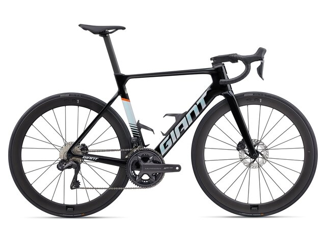 Bicykel Giant Propel Advanced Pro 0-Di2 Abyss Black 2026