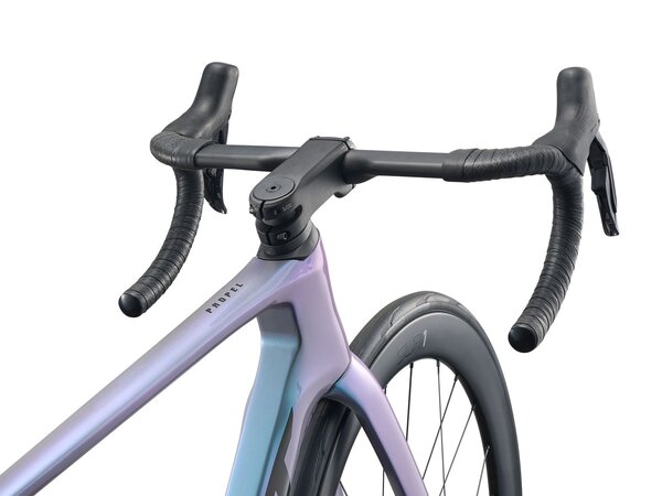 Bicykel Giant Propel Advanced Pro 0-Di2 Prismatic Haze 2026