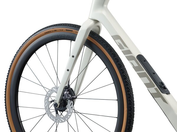 Bicykel Giant Revolt Advanced 0 Snow Drift 2026