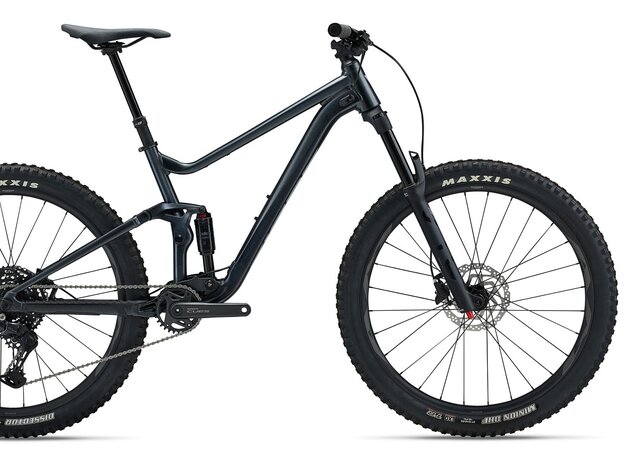 Bicykel Giant Stance Black Diamond 2024