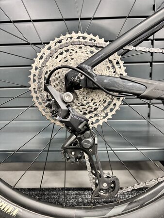 Testovaný bicykel Giant Stance 2 Knight Shield 2023