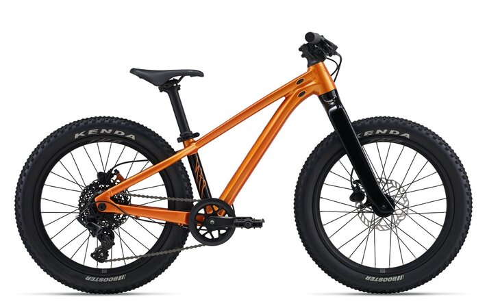 Bicykel Giant STP 20 Metallic Orange 2026