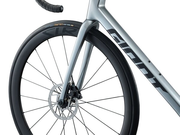 Bicykel Giant TCR Advanced Pro 1-AXS Tech Silver 2026