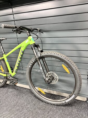 Testovaný bicykel Kona Kahuna Green 2023