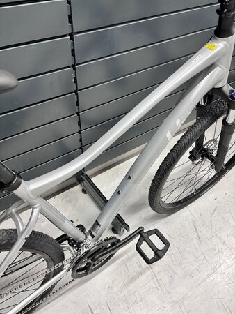 Testovaný bicykel Liv Rove 3 DD Silver 2024