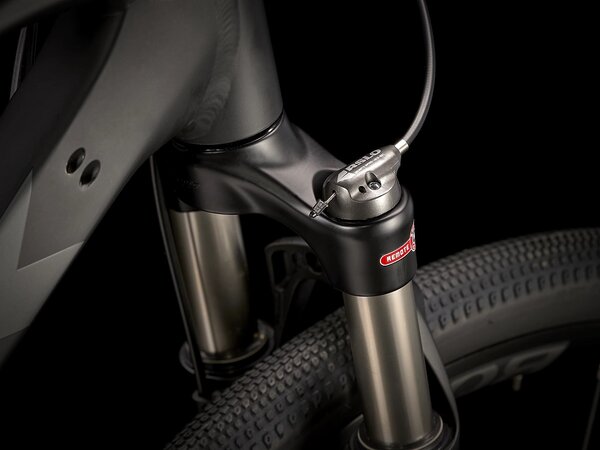 Bicykel Trek Dual Sport 4 Trek Black 2021