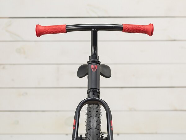 Odrážadlo Trek Kickster Matte Trek Black 2021