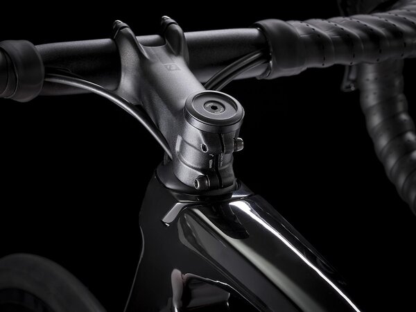 Bicykel Trek Madone SL 6 Radioactive Red/Trek Black 2021